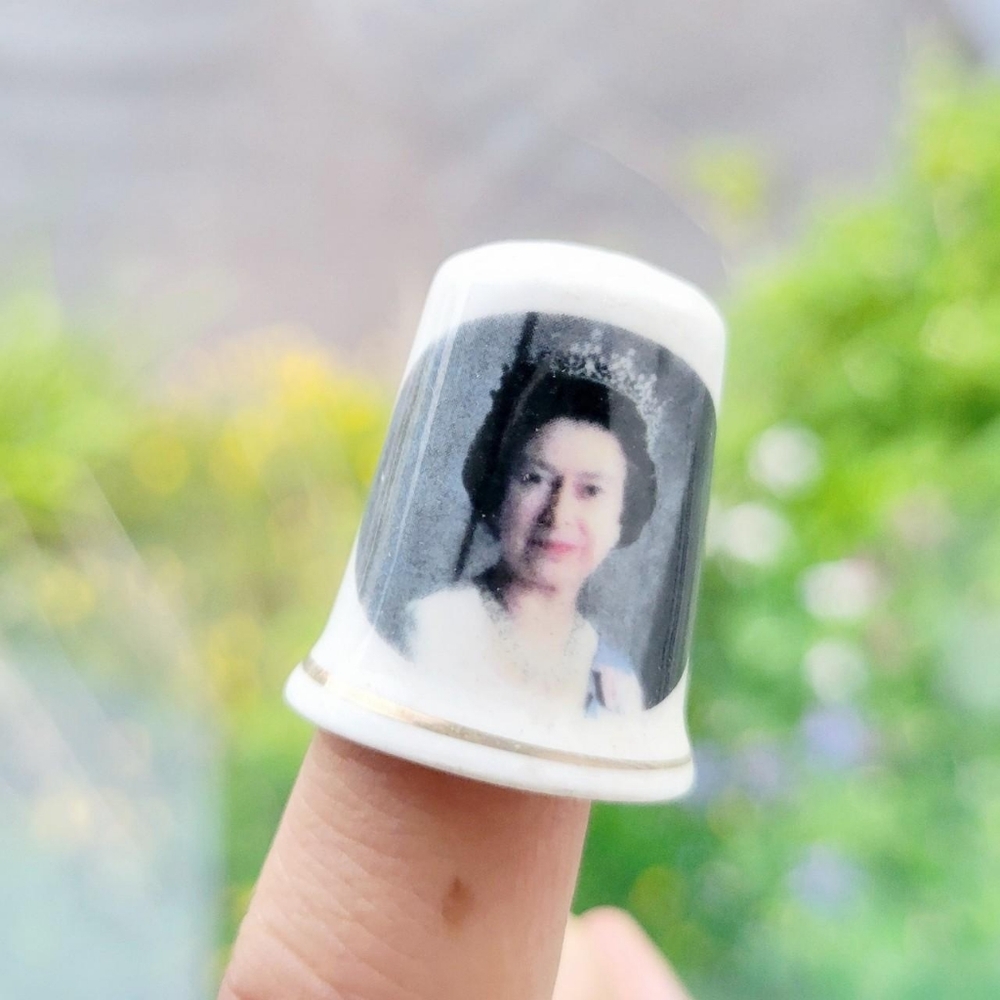 Vintage Queen Elizabeth II Fine Bone China Thimble